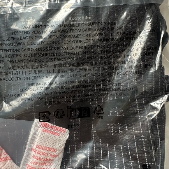 NEW Supreme Crossbody Shoulder Bag - Picture 10 of 12